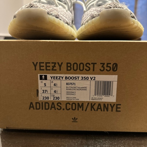 Yeezy Blue Tint - Picture 4 of 5